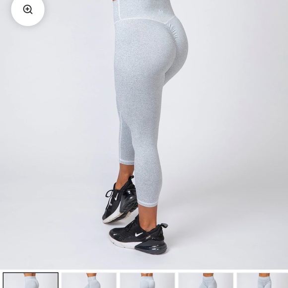 Muscle nation scrunch bum leggings - Picture 2 of 6